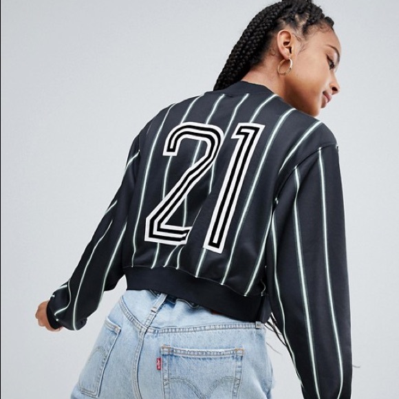 ADIDAS SWEATSHIRT - Picture 2 of 8